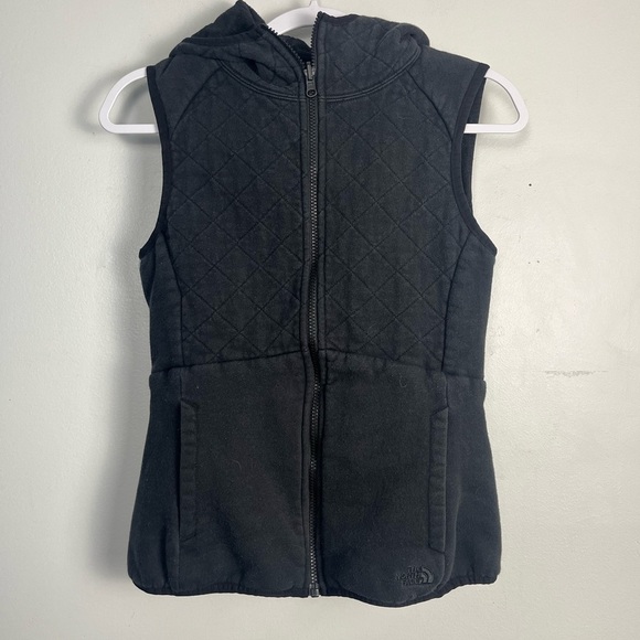 The north face black reversible black quilted hooded vest size small - Picture 1 of 6